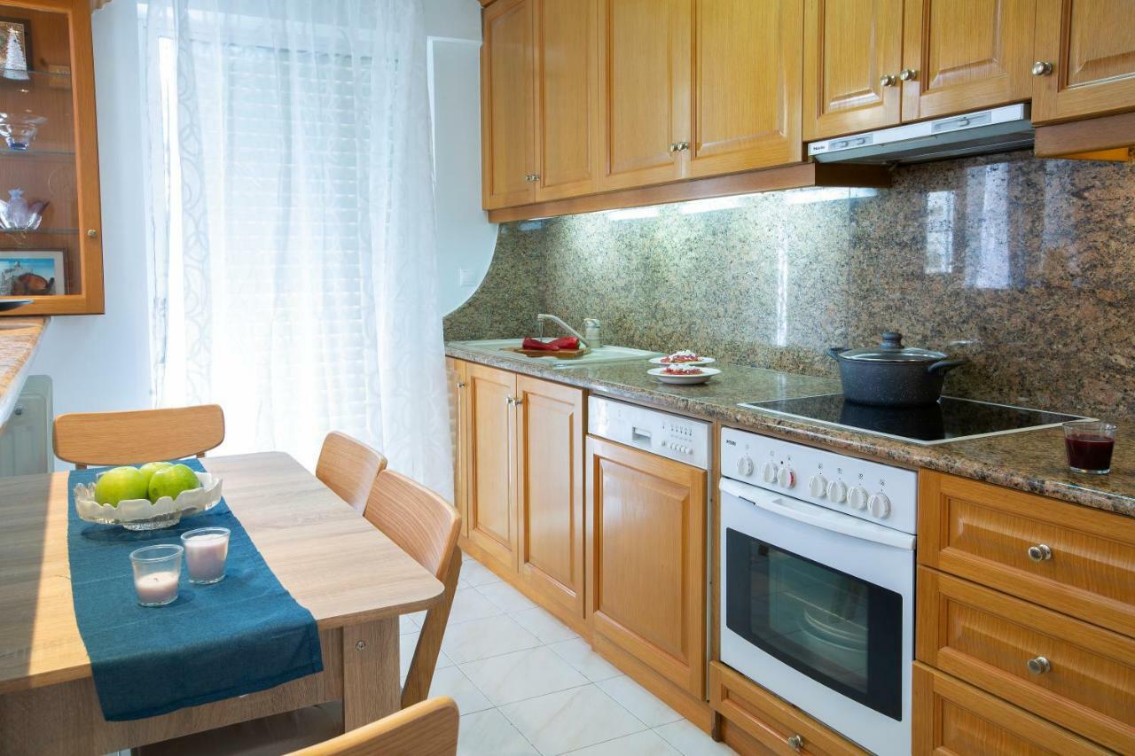 Zeas Apartment พีเรียส ภายนอก รูปภาพ